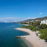 In Mit Privatem Parkplatz By Interhome Crikvenica