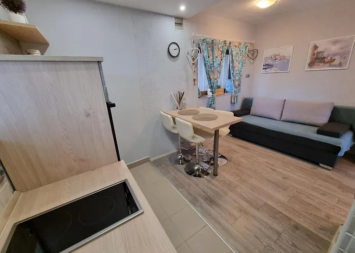 شقة In Mit Privatem Parkplatz By Interhome