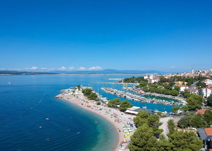 Apartment In Mit Privatem Parkplatz By Interhome Crikvenica