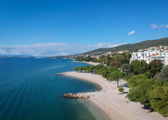 In Crikvenica Mit Privatem Parkplatz By Interhome Цриквеница